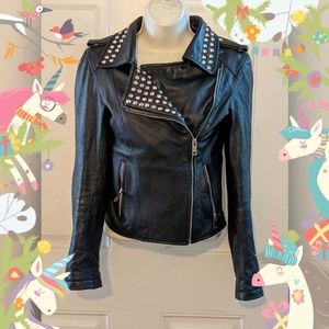 LEARA WOMAN BLACK LAMBSKIN GOLD STUDDED JACKET